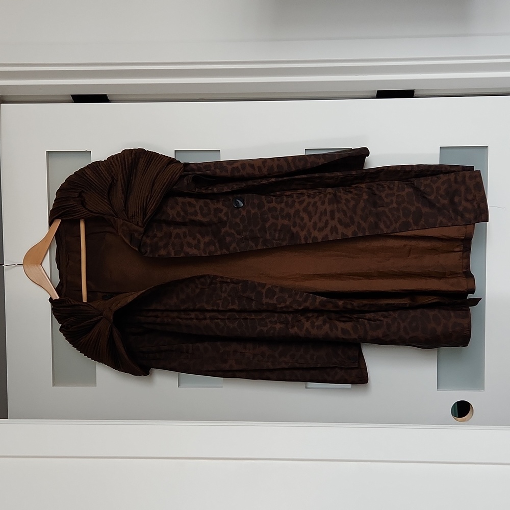Reversible Raincoat with pouch